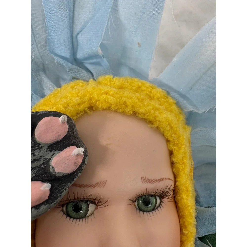 Geppeddo Cuddle Kids Felicity Flower Porcelain Doll Blue 2001 Collectible Plush